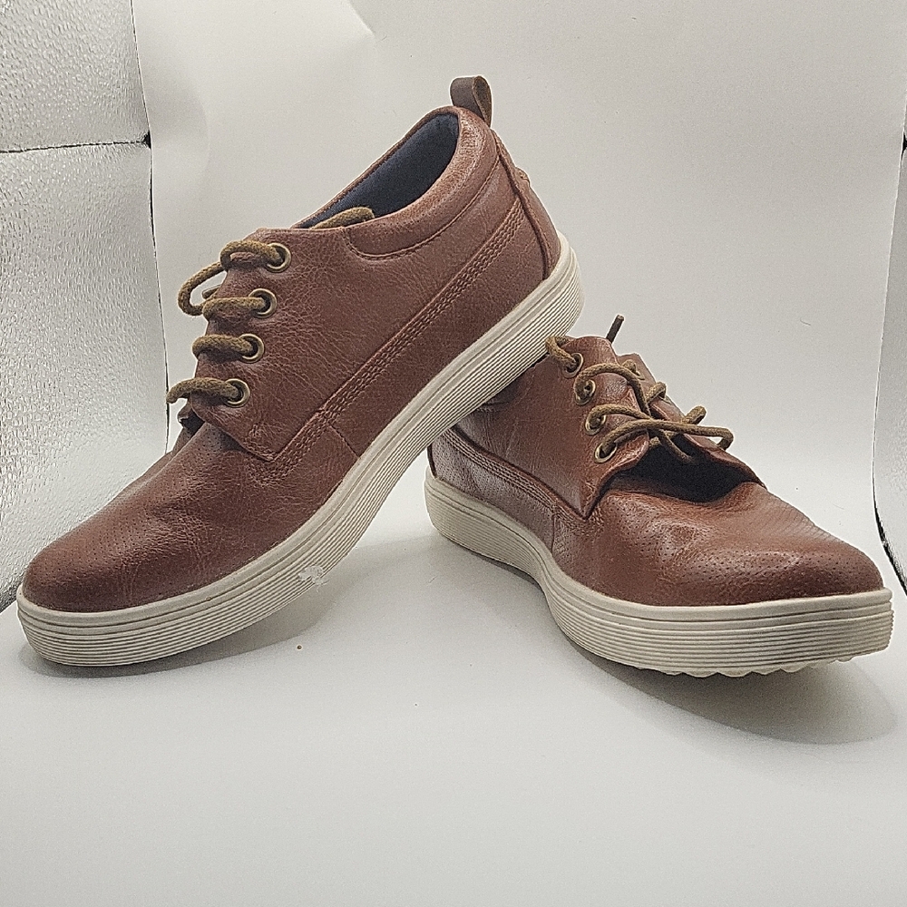 Brown Leather Oxfords with Leather Laces